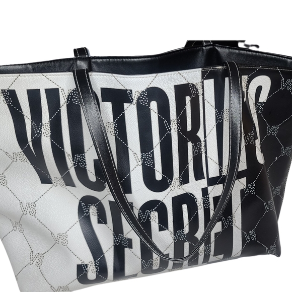 Victoria's Secret tote - Picture 2 of 6